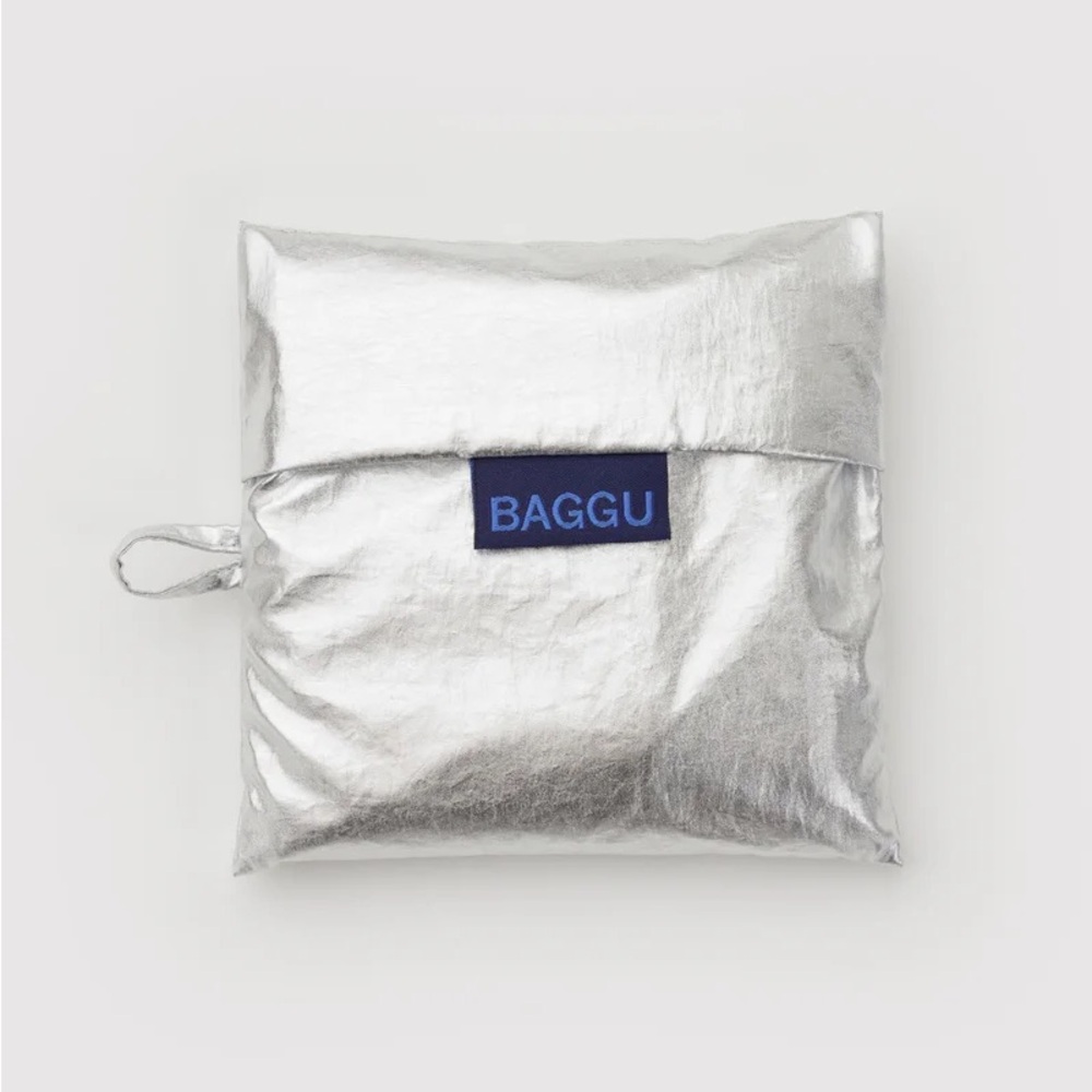 BAGGU Standard Reusable Tote - Chrome Metallic - Picture 3 of 3